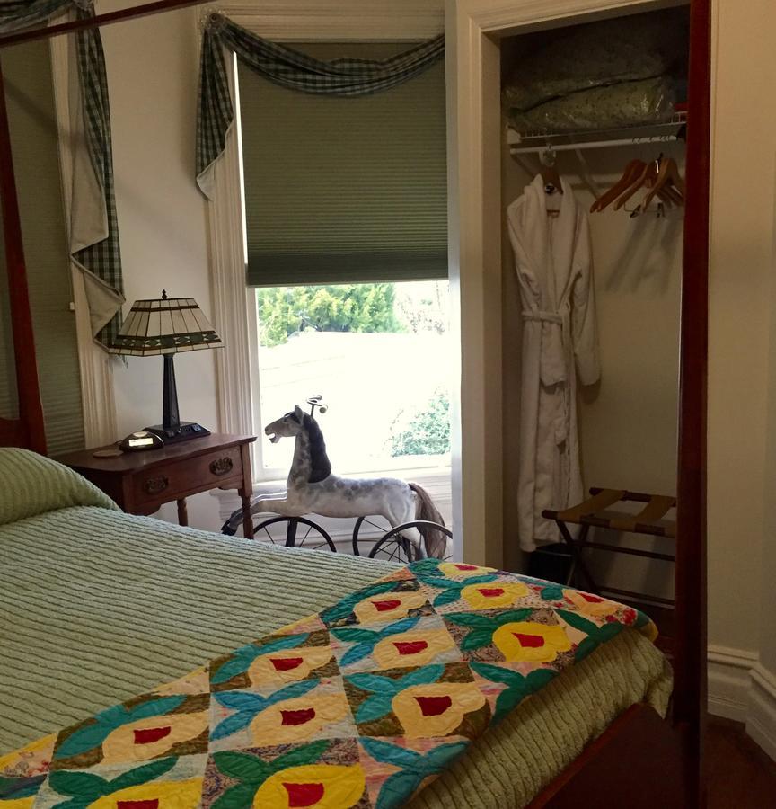 Hanna House Bed & Breakfast 新伯尔尼 外观 照片