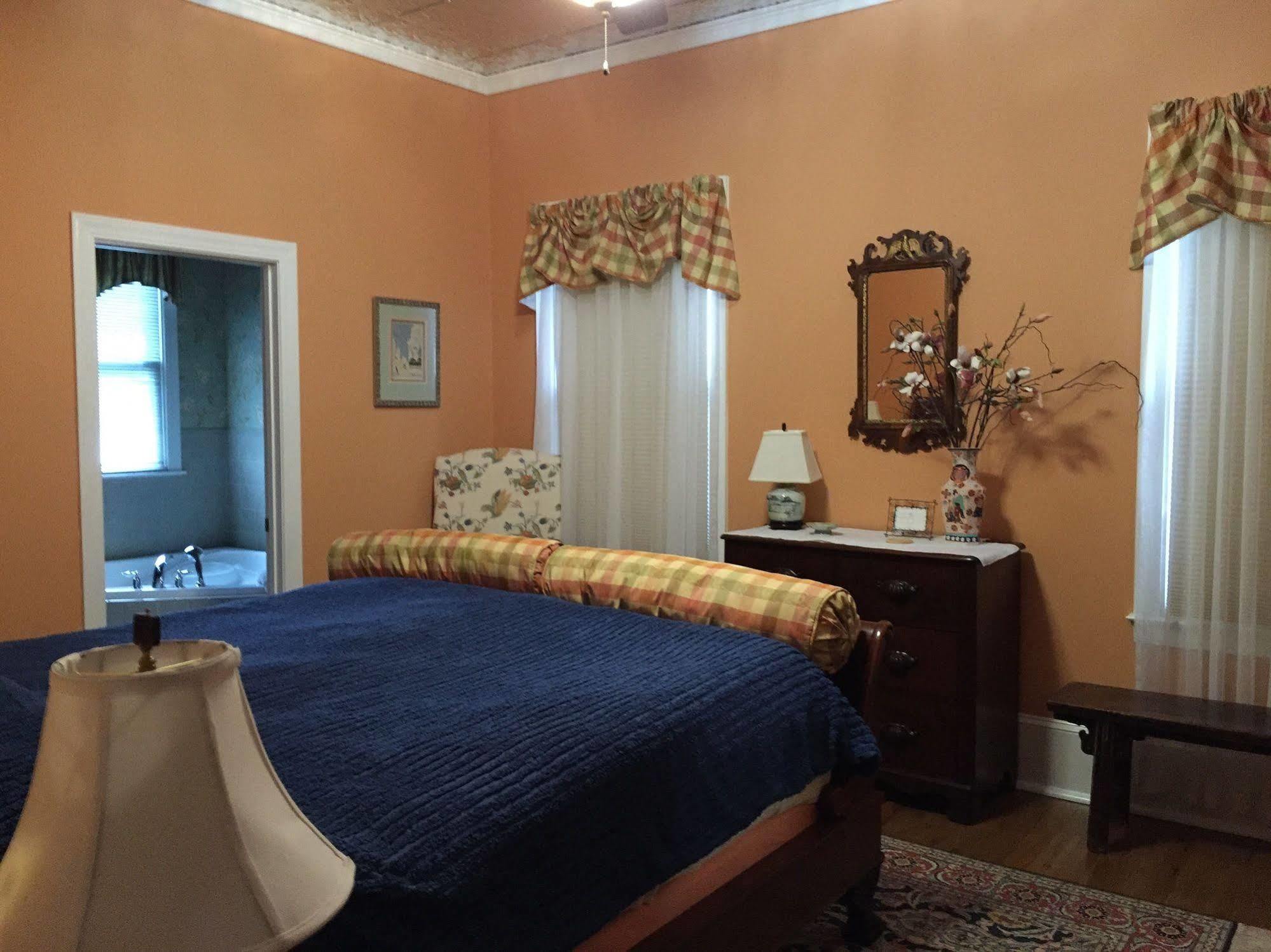 Hanna House Bed & Breakfast 新伯尔尼 外观 照片